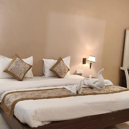Hotel Shree Krishna Jungle Resort Khajuraho Luaran gambar